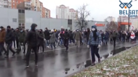 Bielorussia, ancora proteste a Minsk: arresti e pestaggi da parte della polizia