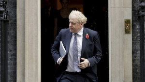 Coronavirus, Johnson pronto a confermare fine lockdown