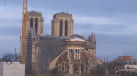 Parigi: rimosse 200 tonnellate di impalcature da Notre-Dame