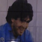 Napoli, Piazza del Plebiscito si tinge di rosso per Maradona