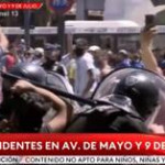 Buenos Aires, caos alla Casa Rosada per la camera ardente di Maradona