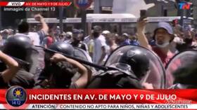 Buenos Aires, caos alla Casa Rosada per la camera ardente di Maradona