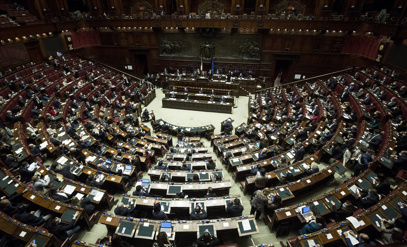 Camera e Senato approvano lo scostamento di bilancio