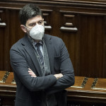 Natale, Speranza: “Se c’è coprifuoco va rispettato”