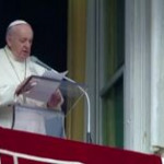 Papa: “Da pandemia ricaviamo momenti di sobrietà e preghiera in famiglia”