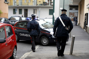 Sesto San Giovanni, Carabinieri sul luogo dell'omicidio di una donna di 49 anni