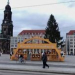 Germania, niente mercatini di Natale per il Covid: la piazza di Dresda è deserta