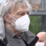 Crotone, il sopralluogo di Gino Strada all’ospedale da campo Covid