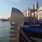 Venezia è deserta, i gondolieri: “Non si lavora più, città disabitata”