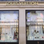 Parigi, riaprono i negozi del lusso ma la perdita è ingente