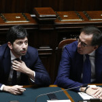 Dpcm, Speranza in Senato: “Se abbassiamo guardia la terza ondata dietro l’angolo”. Boccia: “Tra 15 giorni regioni tutte gialle”