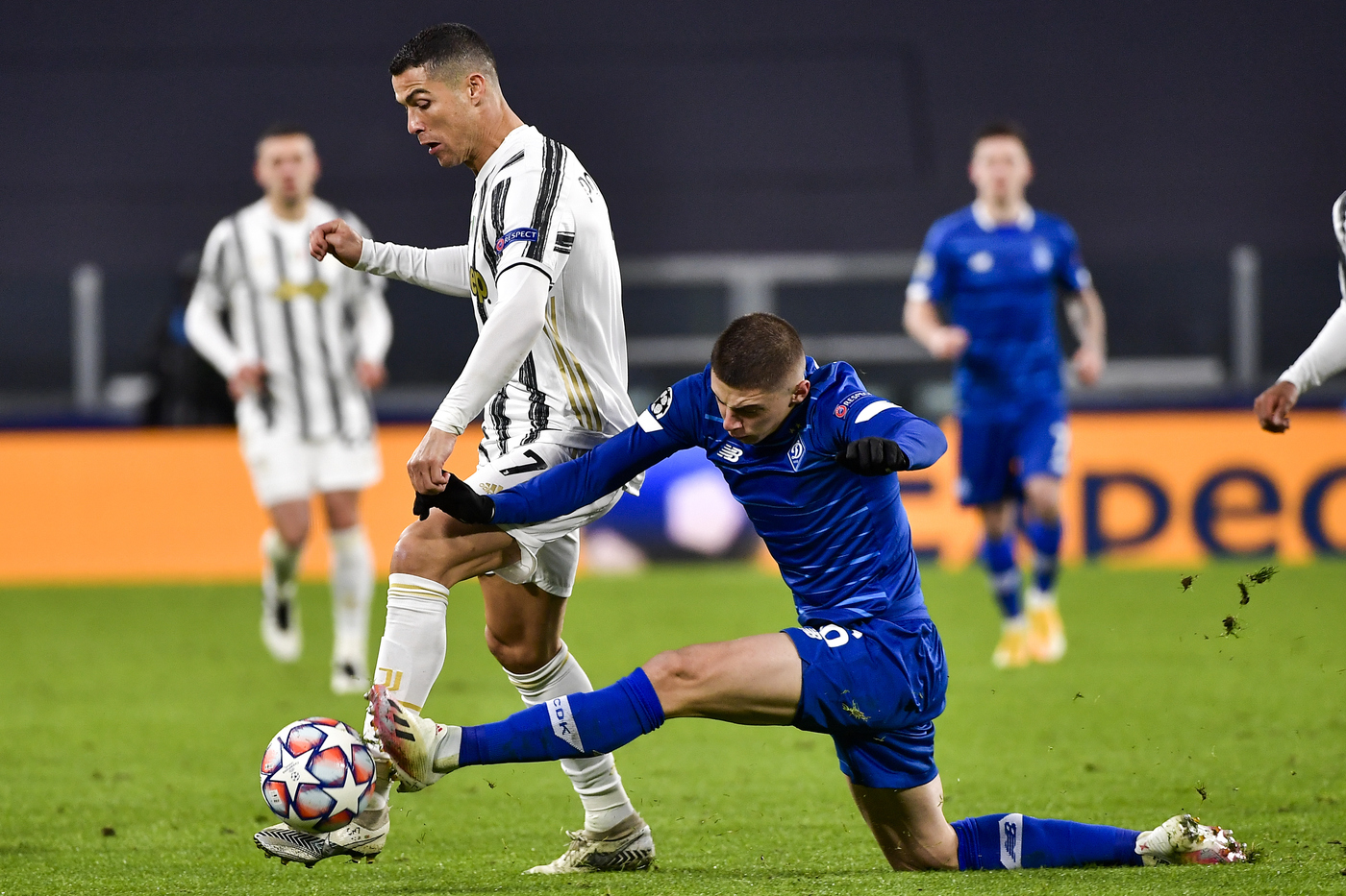 Champions, tris Juve alla Dinamo: si sblocca Chiesa, CR7 fa 750