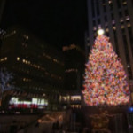 NY, si accendono le luci dell’albero di Natale al Rockefeller Center