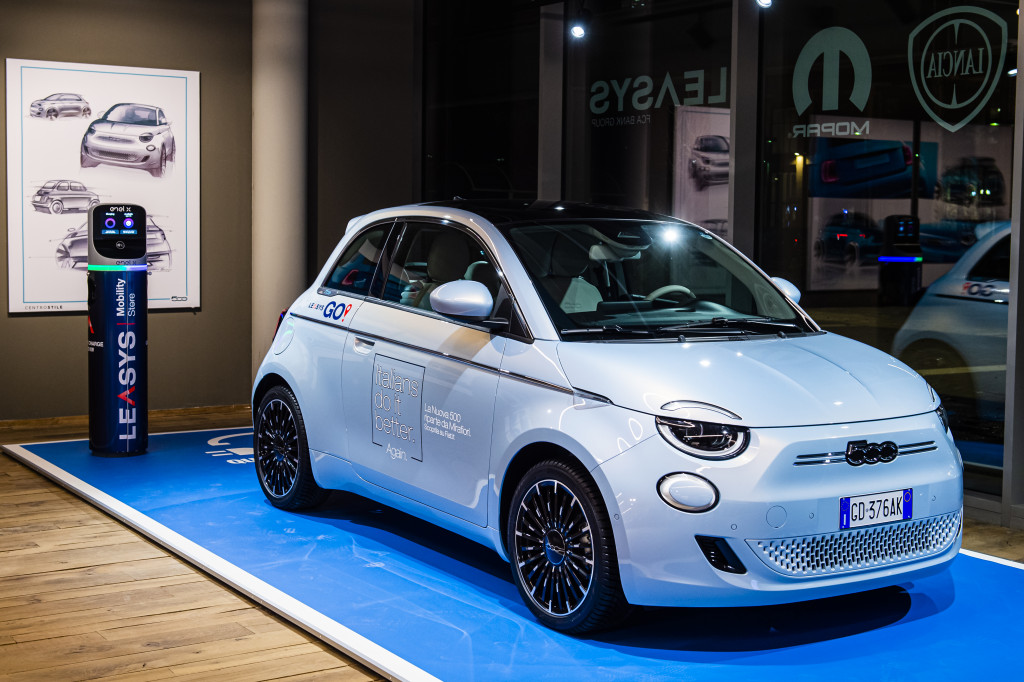 Galleria foto 'Torino, a Green Pea spazio e-Village: vetrina ‘verde’ di Fca – GALLERY FOTOGRAFICA' - foto 13