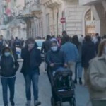 Censis, 8 italiani su 10 favorevoli a restrizioni durante feste