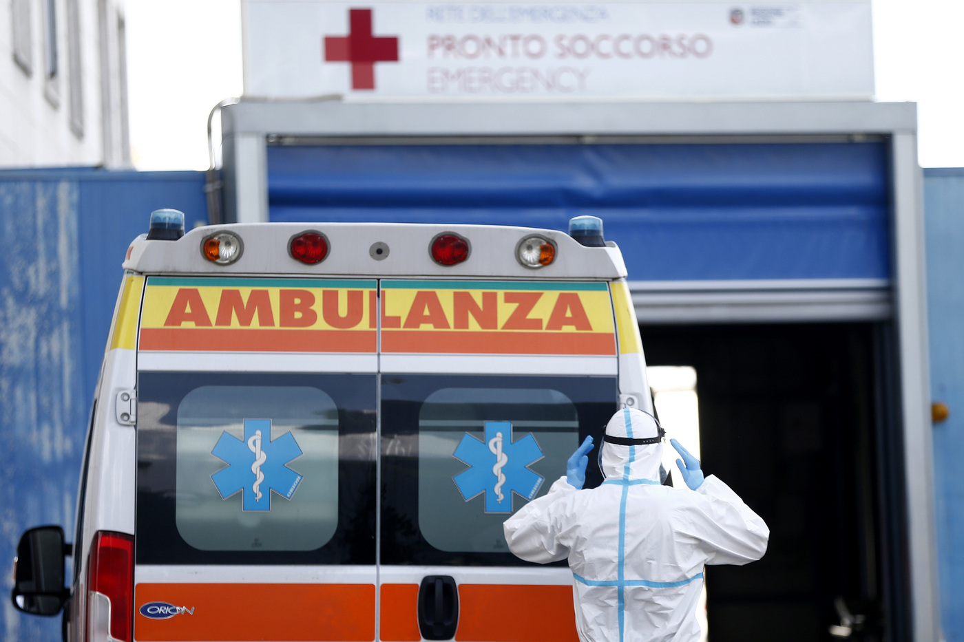 Treviso, morto terzo passeggero a bordo di auto caduta in un canale Treviso, morto terzo passeggero a bordo di auto caduta in un canale