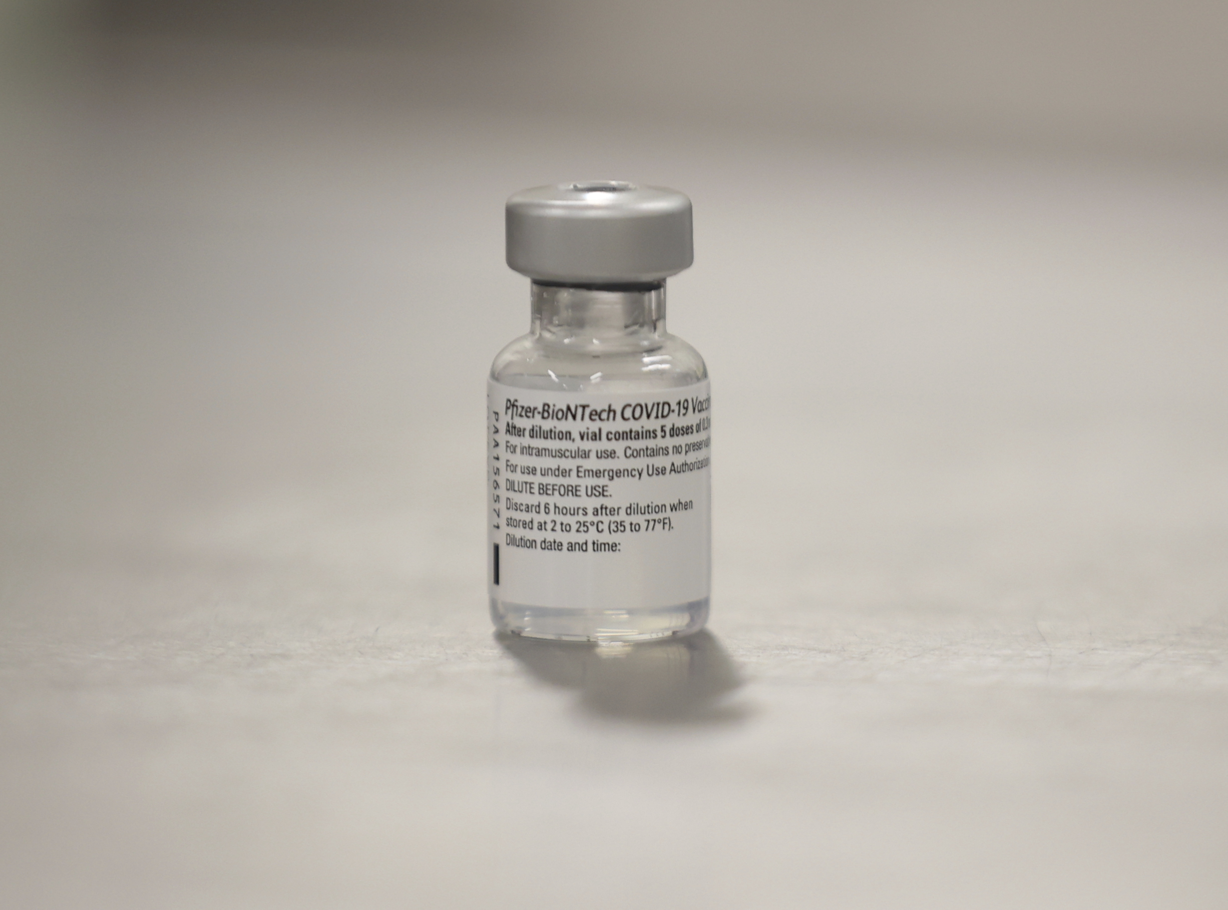 Usa, ok da Fda a vaccino Pfizer-BioNTech: è sicuro Usa, ok da Fda a vaccino Pfizer-BioNTech: è sicuro