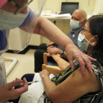 Gran Bretagna: Stop a vaccino Pfizer per chi ha reazioni allergiche