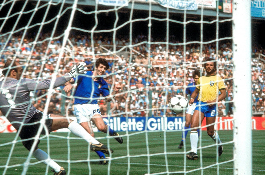 Galleria foto 'È morto Paolo Rossi: le foto della storica vittoria del Mundial ’82 | GALLERY' - foto 2