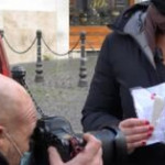 Federmatrimoni dona confetti ai parlamentari: “Protesta dolce per salvare la nostra categoria”