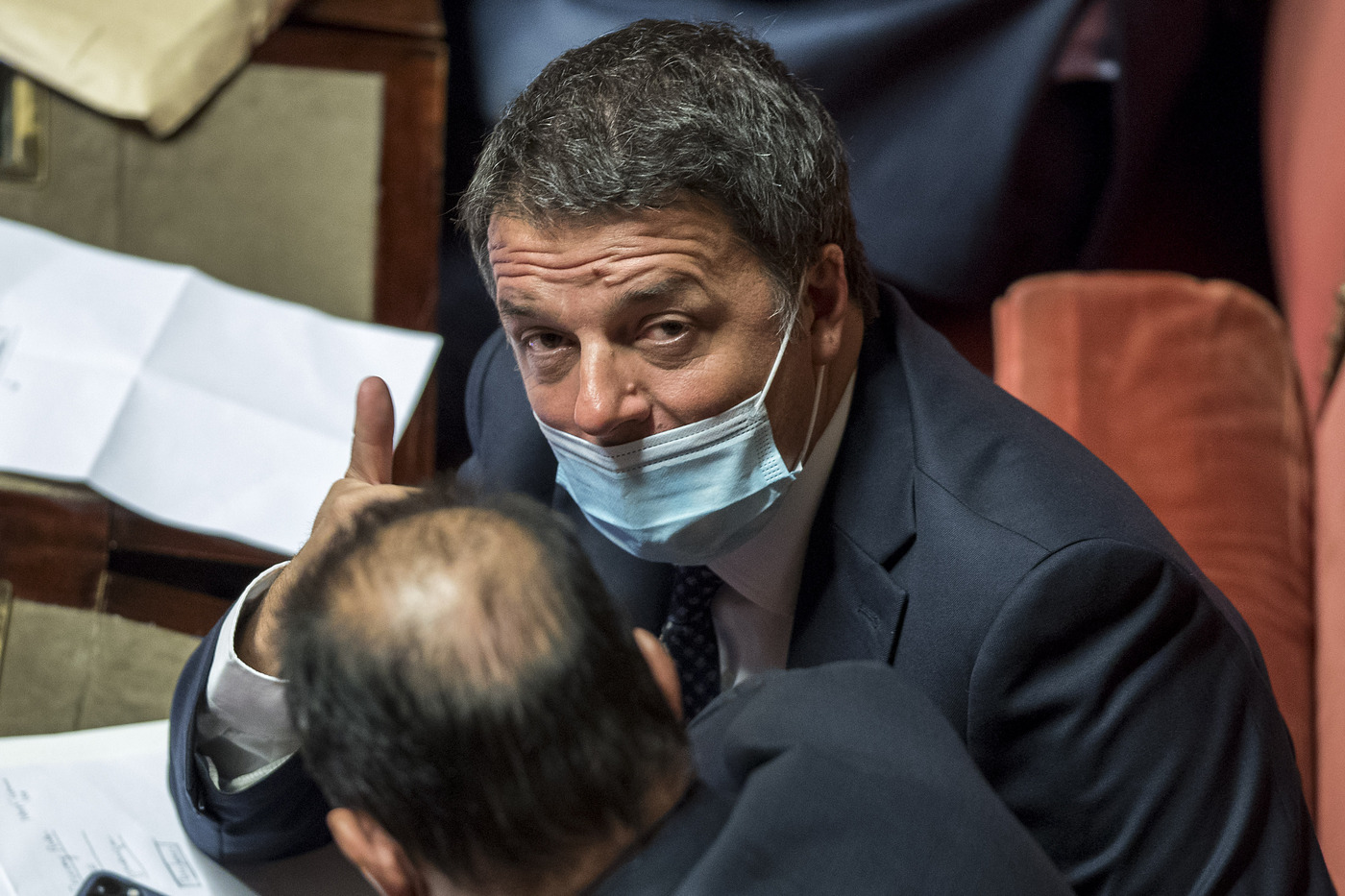 Renzi: “Pronto a far cadere il Governo Conte se non fa marcia indietro” Renzi: “Pronto a far cadere il Governo Conte se non fa marcia indietro”