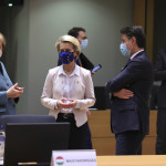 Ue trova intesa su Recovery fund e bilancio: superato veto di Polonia e Ungheria