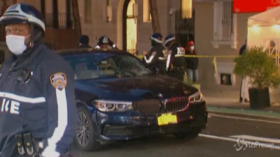 New York, auto investe manifestanti “Black Lives Matter”: feriti