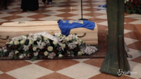 Funerali Paolo Rossi, lacrime e commozione nel Duomo di Vicenza