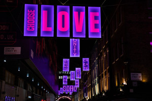 Luminarie natalizie a Carnaby Street a Londra