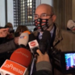 Governo, Crimi: “Rimpasto tema surreale, da M5S no a disponibilità”