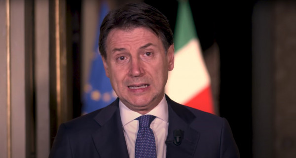 Coronavirus, Conte: “Serrare i ranghi per batterlo, serve unità e leale collaborazione”