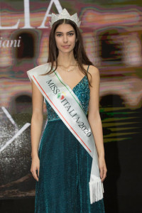 Miss Italia 2020 , la vincitrice è Martina Sambucini