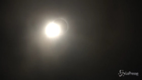 Lo spettacolo dell’eclissi solare vista dal Cile
