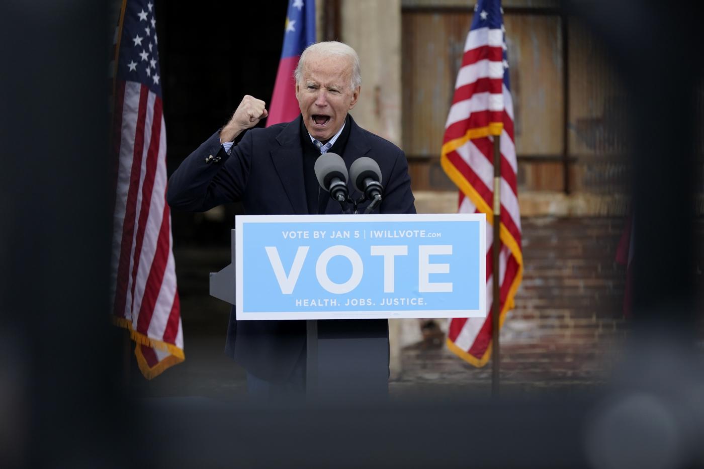 Usa 2020, Biden in Georgia per conquistare il Senato. Barr si dimette