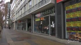 Covid, negozi chiusi a Berlino dopo le nuove restrizioni
