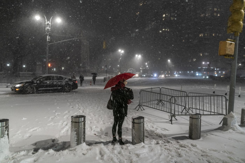 Galleria foto 'Tempesta di neve su New York City: la città imbiancata – GALLERY' - foto 9