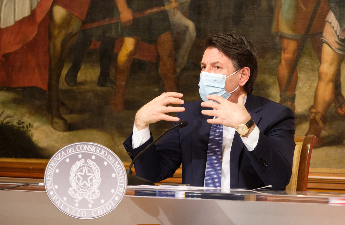 Coronavirus, Natale in Rosso: vince linea rigorista, ma subito 645mln di ristori