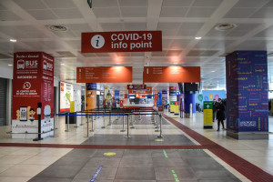 Coronavirus, tamponi rapidi ai passeggeri in arrivo in Sicilia