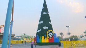 Baghdad, un albero di Natale per celebrare la diversità religiosa