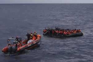 Migranti, naufragio nel Mediterraneo
