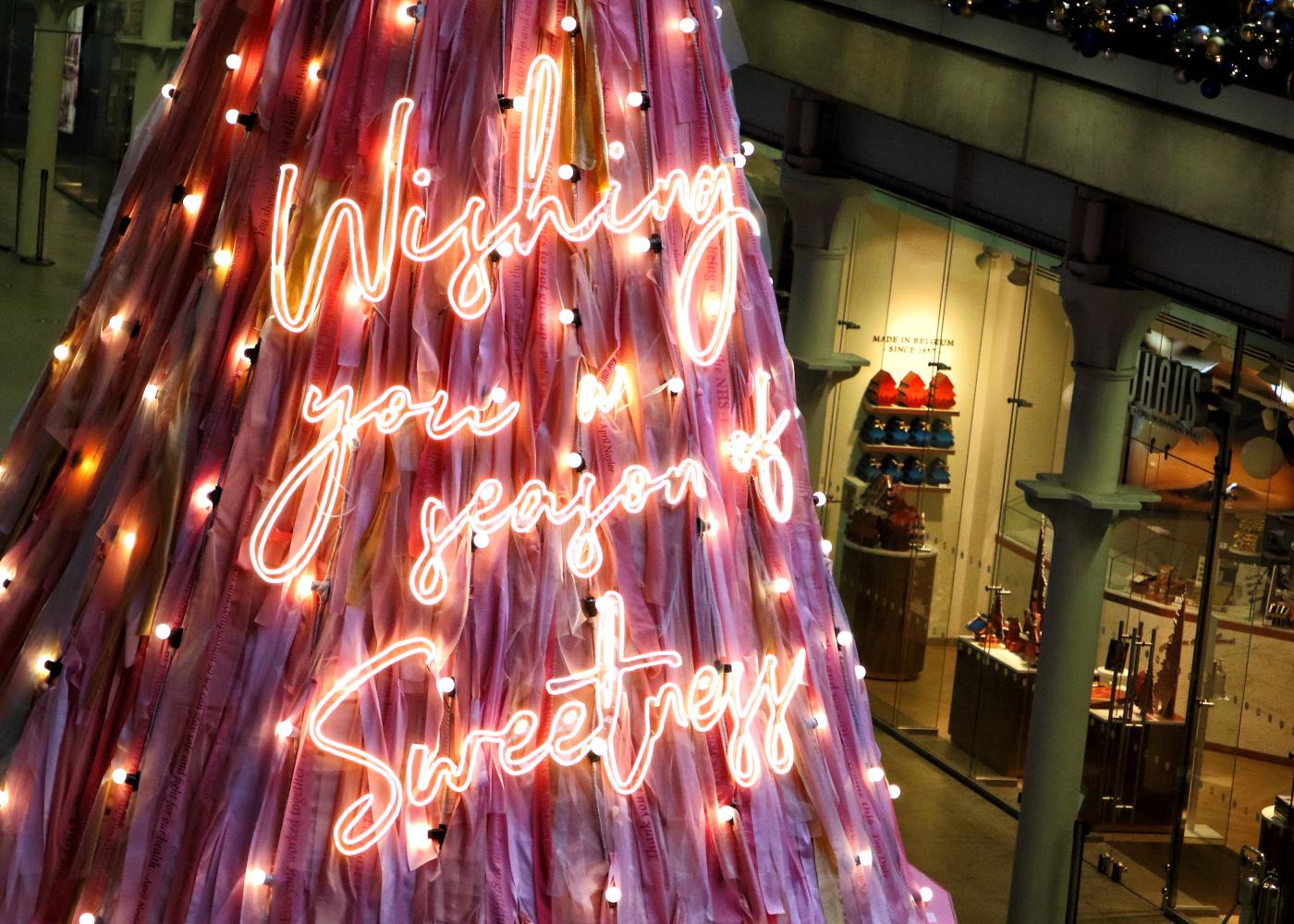 L’oroscopo di domenica 27 dicembre: Acquario, Ottime chances in amore