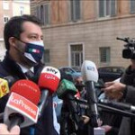 Vaccini, Salvini: “Sono favorevole, ma è giusto che ognuno scelga”