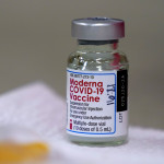 Vaccino Moderna efficace al 94,1%: 100% in casi gravi