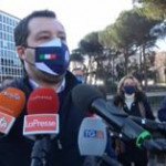 Salvini: “Siamo al 31 dicembre e da genitore non so come torneranno i miei figli a scuola”
