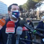Salvini: “Mi aspetto un anno di ripartenza e che tanti italiani tornino a sorridere nel 2021”