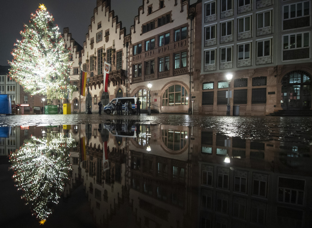 Galleria foto 'Capodanno 2021, i festeggiamenti nel mondo' - foto 9