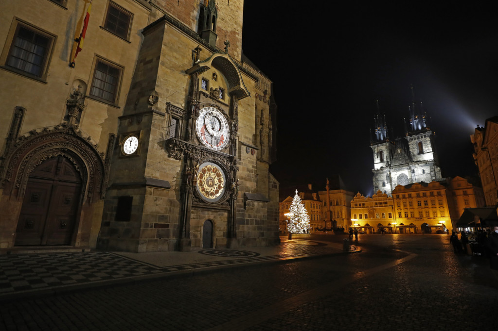 Galleria foto 'Capodanno 2021, i festeggiamenti nel mondo' - foto 26