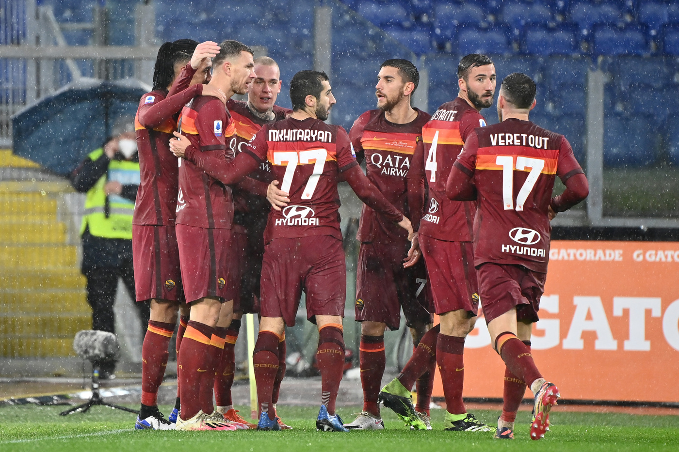 Serie A: Roma e Napoli vincono e restano in zona Champions