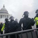 Usa, congresso riunito per ratificare vittoria Biden: proteste davanti a Capitol Hill