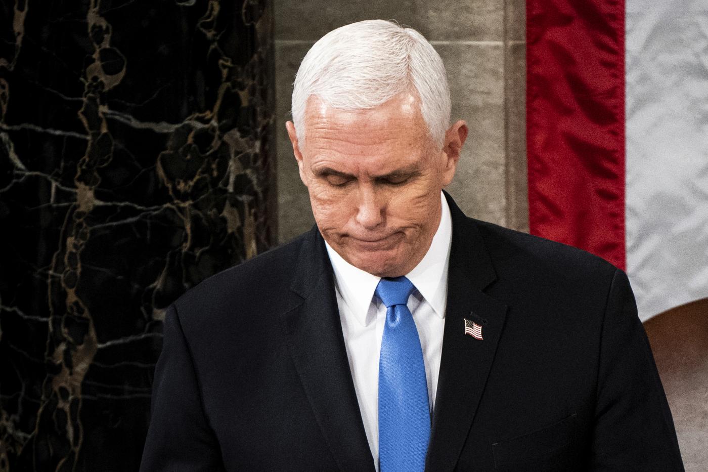 Mike Pence condanna le violenze al Campidoglio: devono fermarsi adesso